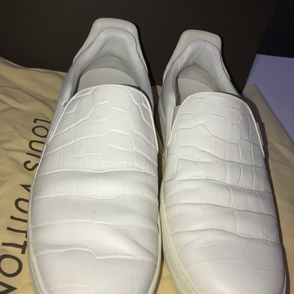 Authentic Men’s Louis Vuitton Leather Slip On Shoe - Picture 6 of 6